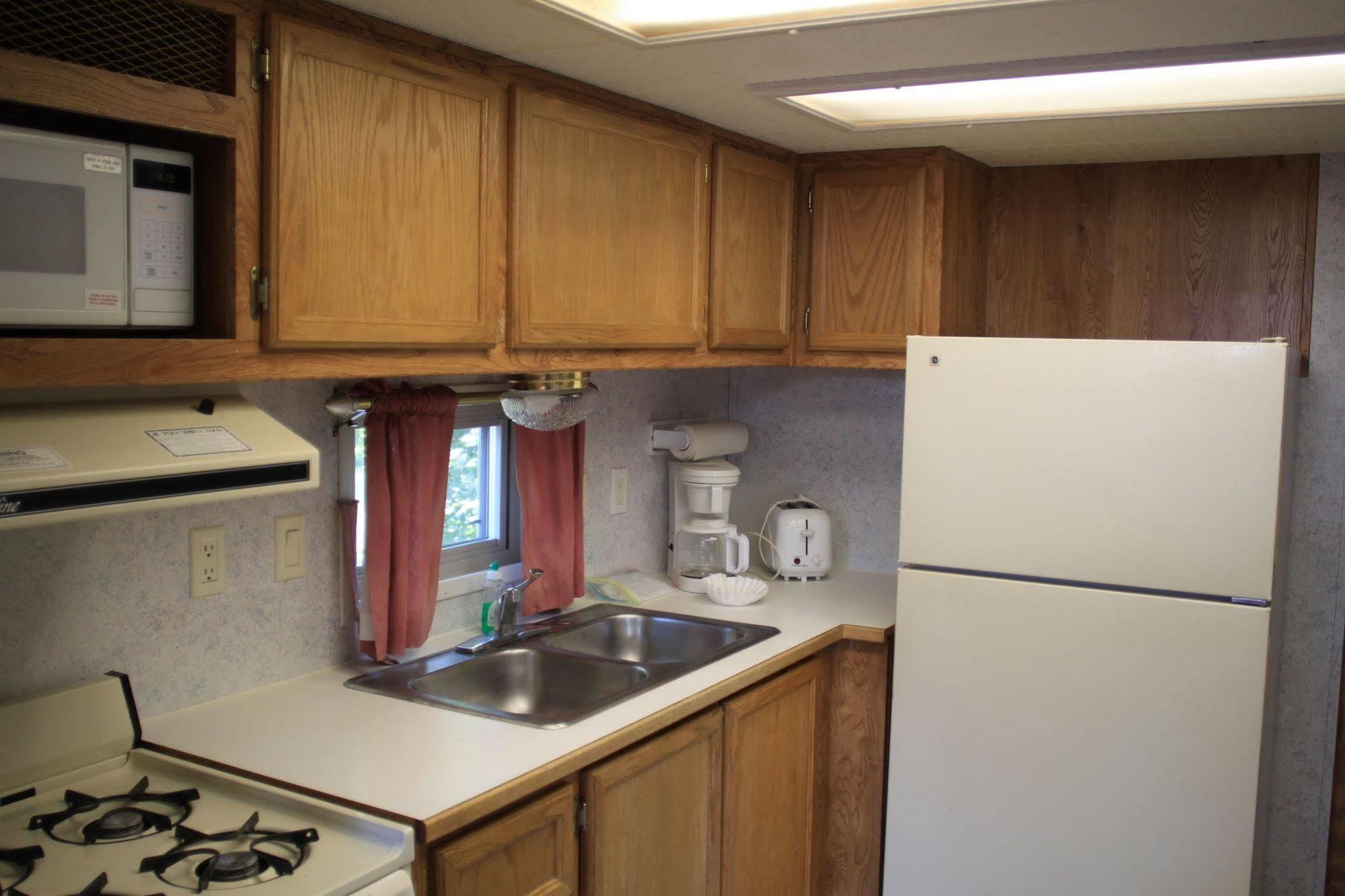 Circle M Rv & Camping Resort - Caravan Park Millersville Екстер'єр фото